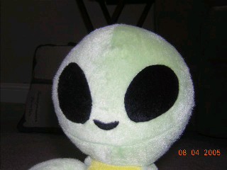 ALIEN!!!!!!!!!!!!!!! SOMEONE HELP ME!!!!!!!!!!!!