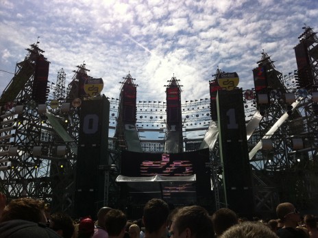 I return from my trip to Decibel Outdoor Festival 2011