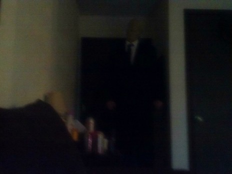 Slenderman is in my hosue.