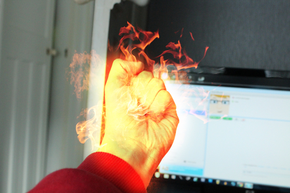 MY HAND IS ON FIRE!!!!