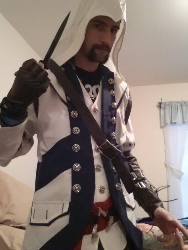 And Give Props To This Man In The Assassins Creed Outfit Truly Bauwsin It