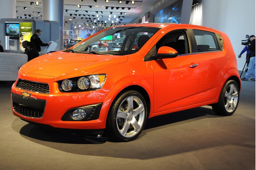 4472210_140234253551_chevrolet-sonic_100336905_l.jpg