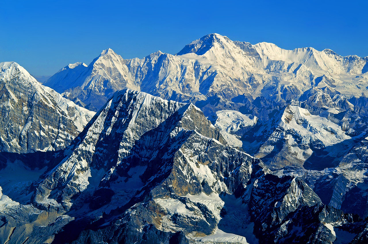 5009006_143054148683_Himalaya_Mountains_1_Nepal_by_CitizenFresh.jpg