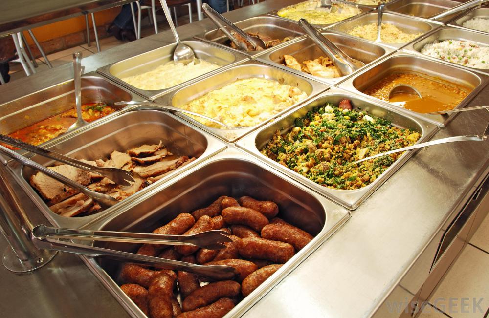 5009006_143068837063_silver-trays-of-food-in-buffet.jpg